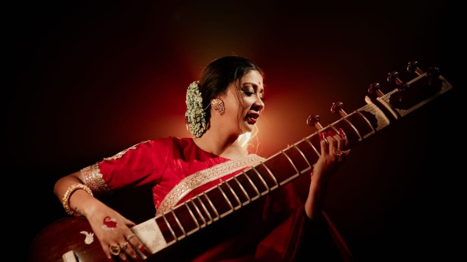 poushali banerjee launch a new song on her youtube channel ent