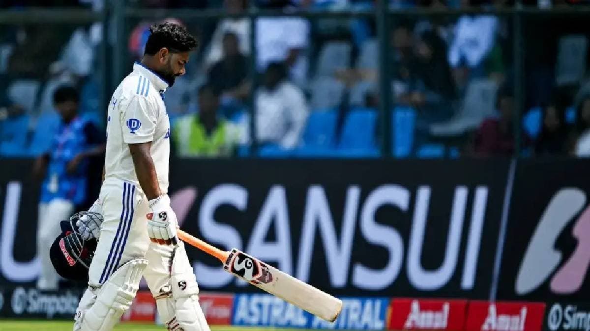 ঋষভ আদৌ আউট ছিলেন? ওয়াংখেড়েতে হোয়াইটওয়াশের পর সোশ্যাল মিডিয়ায় তুমুল বিতর্ক