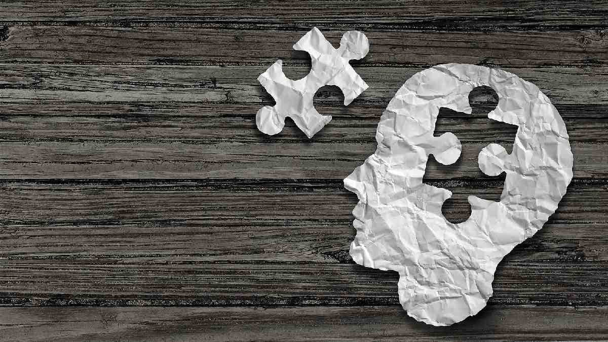 Five small daily habits which are hampering your mental peace