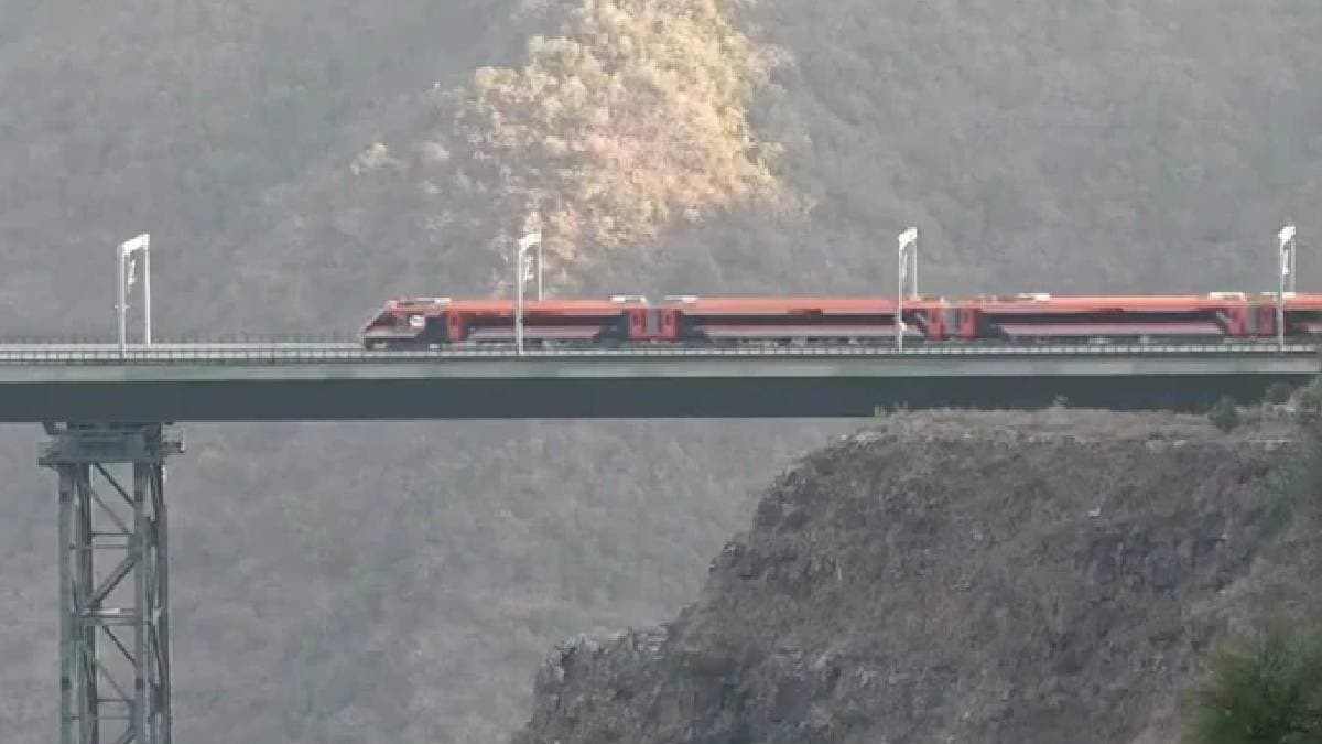 All Seats Booked For Next 10 Days On Kashmir Train Days 