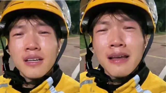 Chinese Delivery Man Breaks Down After Working ‘10 Hours A Day’