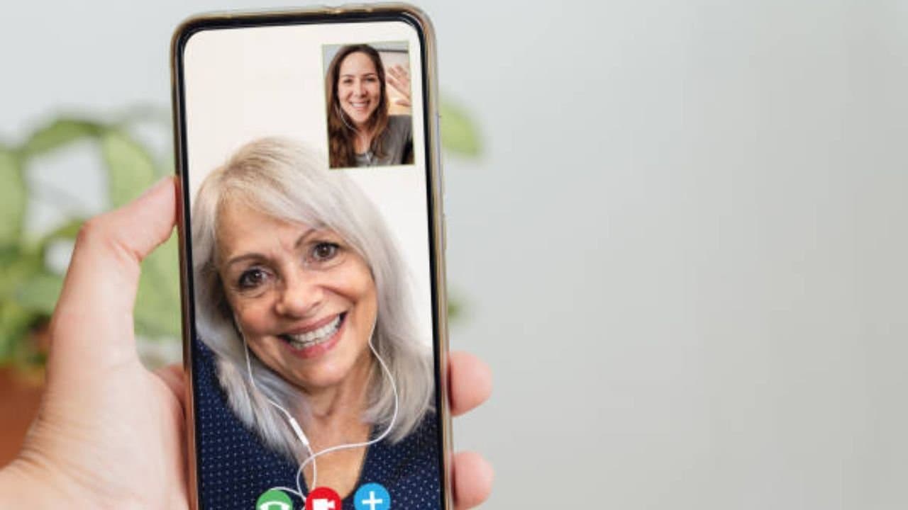 New App Claims to Let Users Talk to Departed Loved Ones Using AI