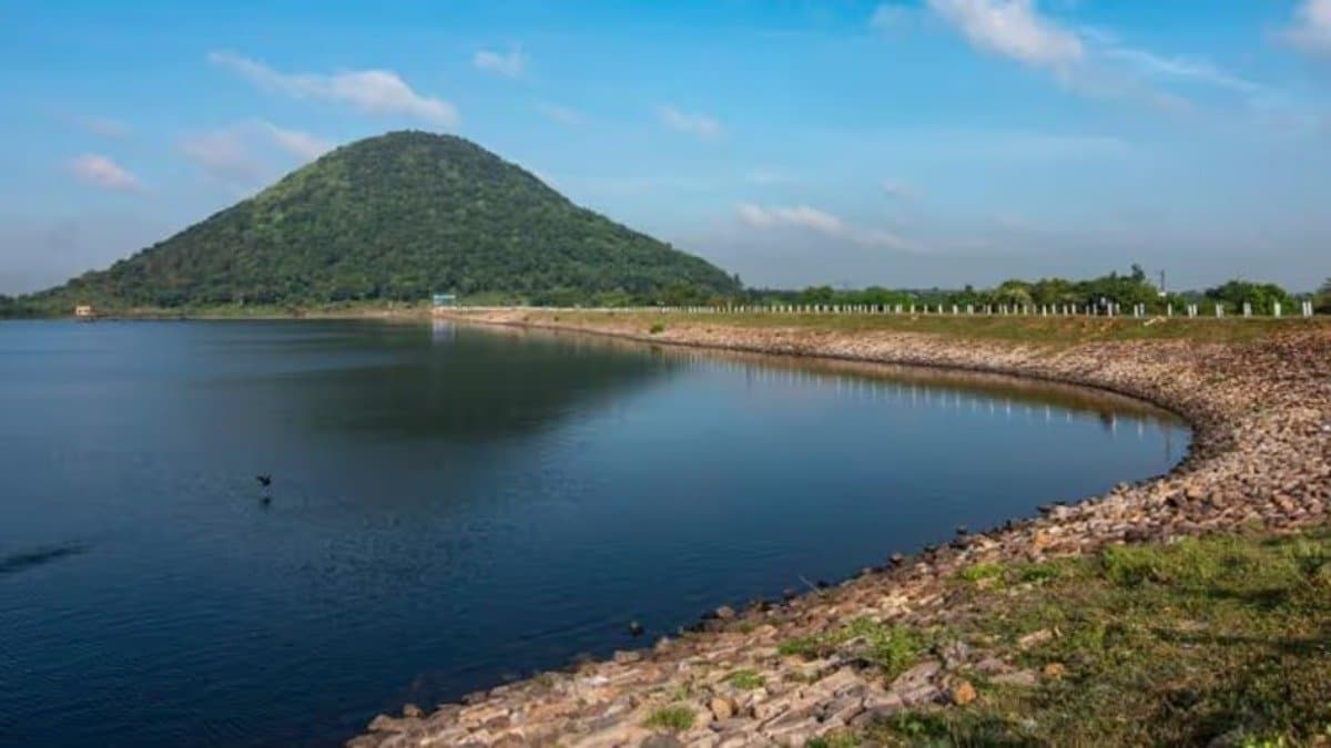 here is 3 short trip destination near kolkata in winter details inside lif
