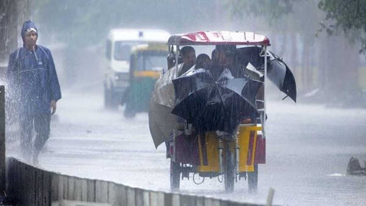 IMD Weather Forecast Rainfall Thunderstorm Warning in Three Districts in Next Two Hours in West Bengal 