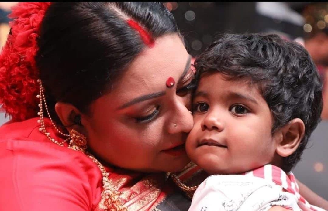 Jojo Mukherjee: ৬ দিন ধরে অসুস্থ ছেলে আদি, সোশ্যাল মিডিয়ায় কী অনুরোধ জানালেন মা জোজো?