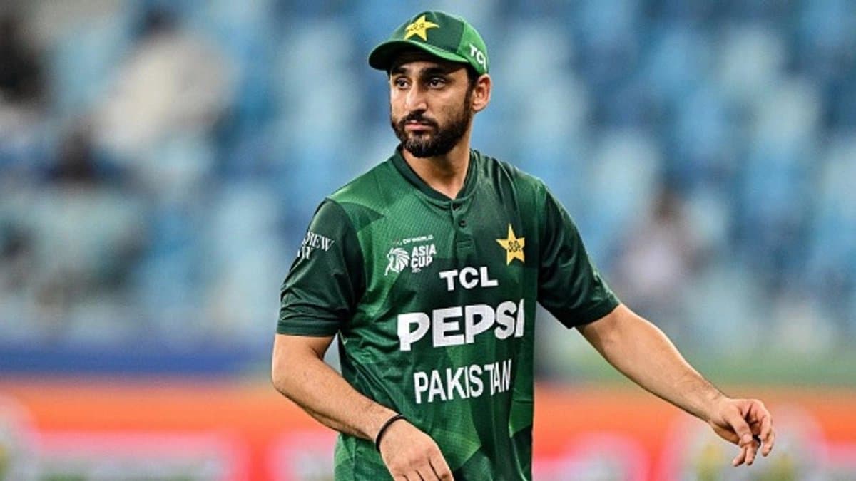 Even kids in Kindergarten dont behave like this-murali kartik blasta Pakistans match boycott gimmick