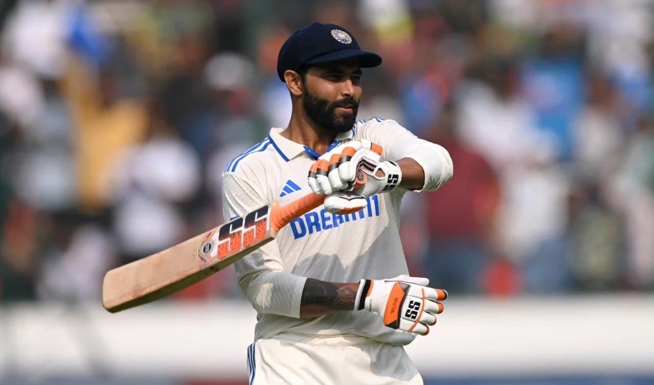 India takes big lead, ravindra jadeja gives hope of innings win