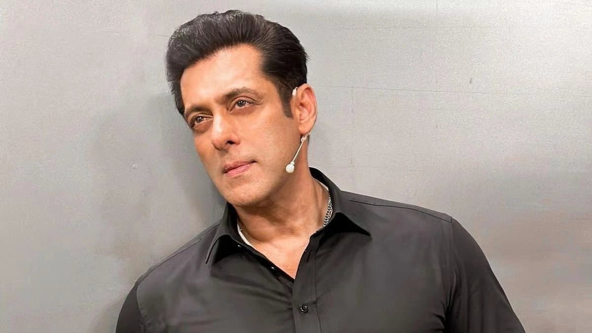 Bollywood News: Salman Khan sells Bandra flat for crores of rupees