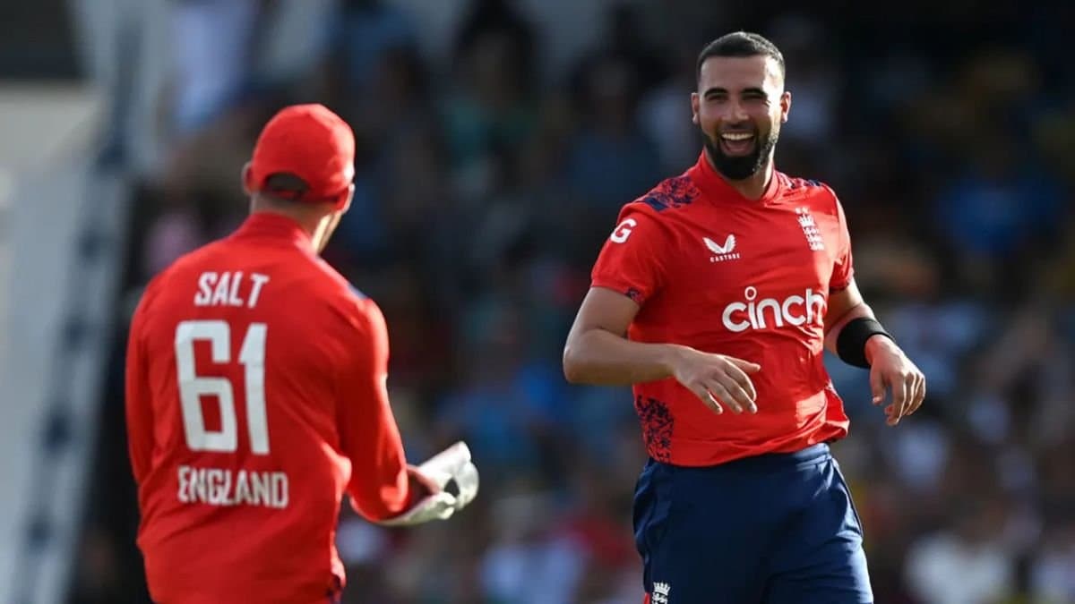  Star cricketer Saqib Mahmood visa delay hits England preparations for India tour spt