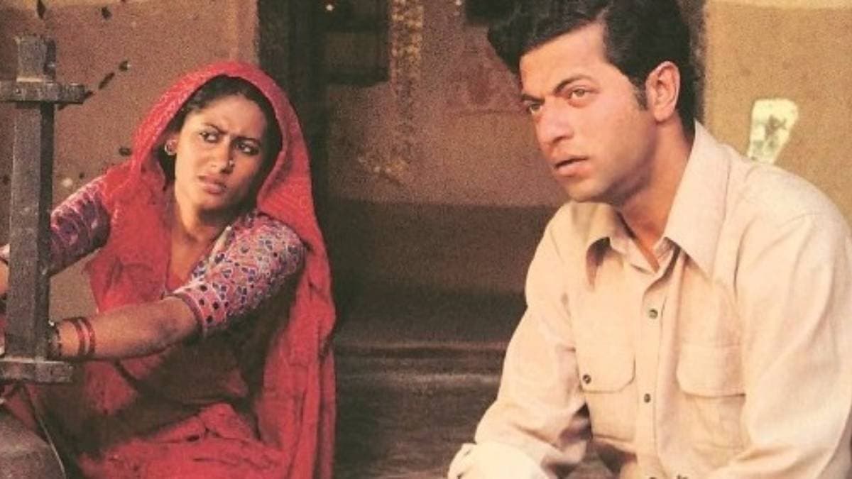 Shyam benegals manthan restored version scheduled to show in nandan two in Kolkata film festival ent