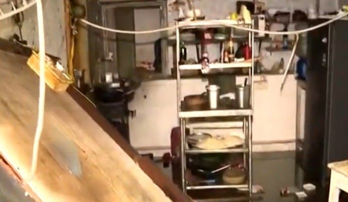 Kolkata blast at jodhpur park cafe one injured gnr 