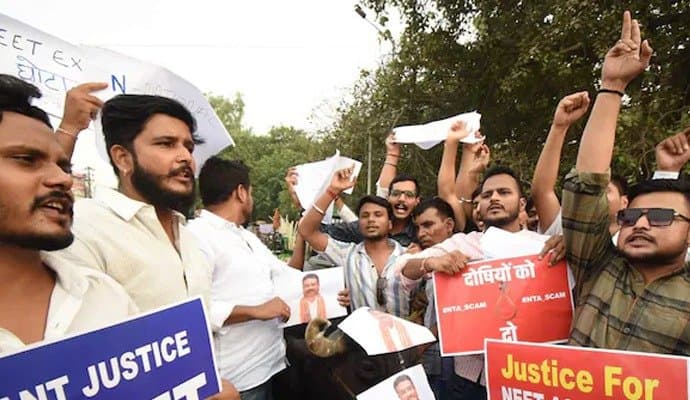 NEET-UG Leak Case: নিট-এ প্রশ্ন-ফাঁস হয়নি, হলফনামায় আর কী জানাল এনটিএ?