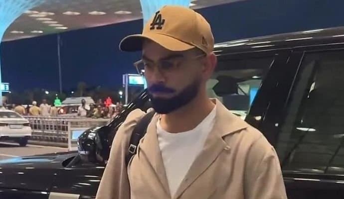 Virat Kohli: নিউইয়র্কে পাড়ি দিলেন কোহলি, বিমানবন্দরে মেটালেন অটোগ্রাফের আবদার