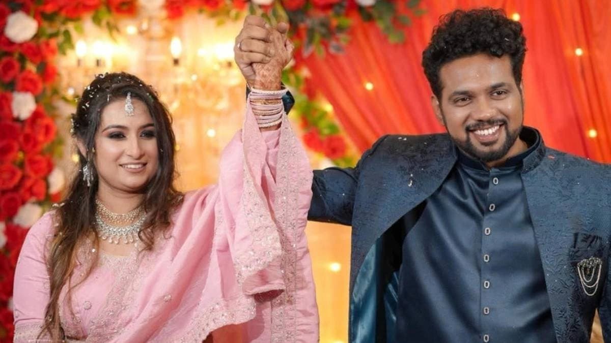 Tollywod News: Actor Devtanu got engaged after 13 years of friendship