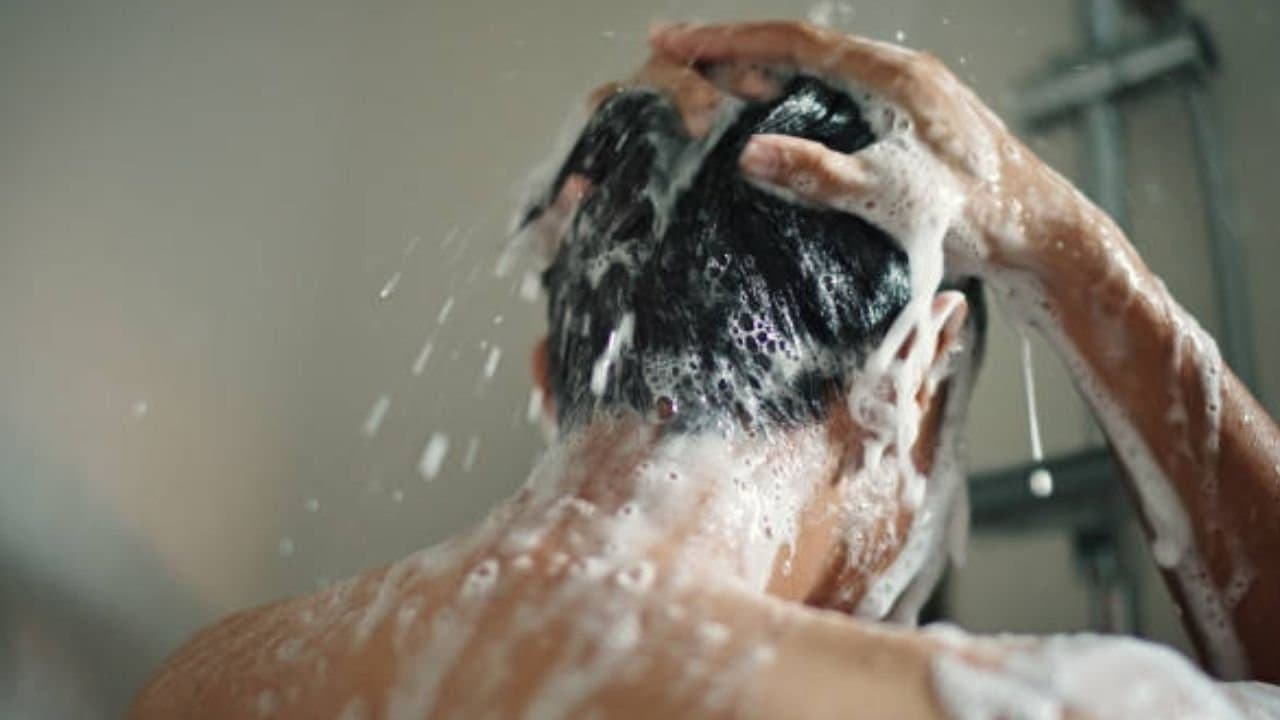 Hot shower after work out can cost your life