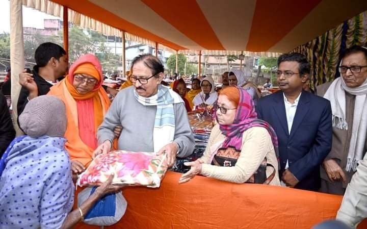 Winter clothes distribution 