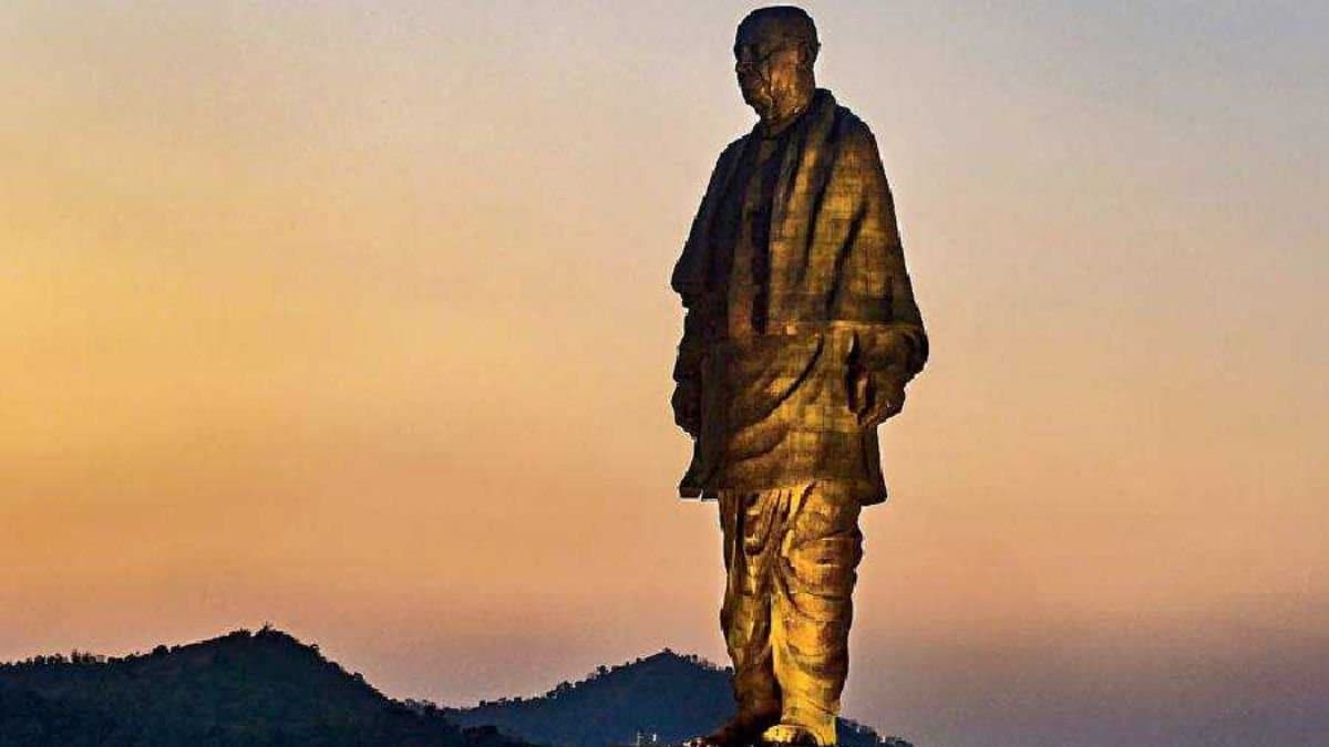 Social media post claims cracks appearing on Statue of Unity gnr 
