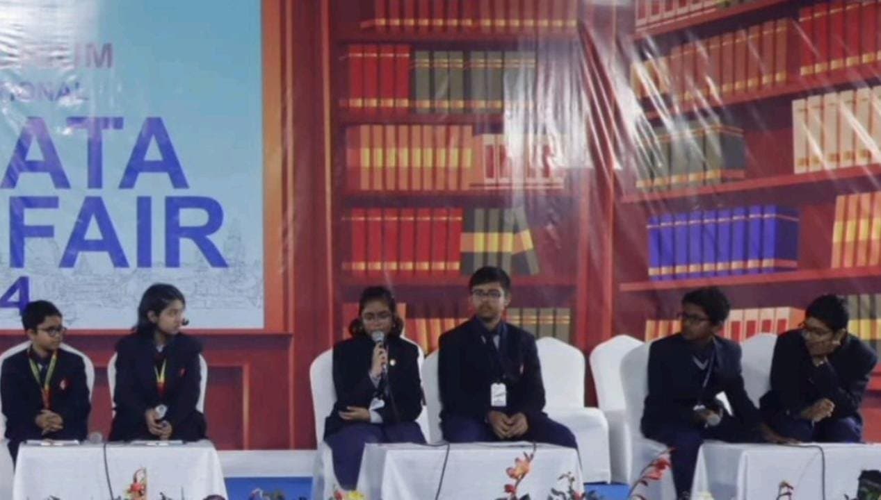 techno school quiz in book fair