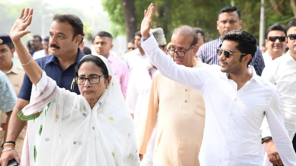 In Bengal faith is deeply personal but celebrations belong to all Mamata Banerjee wrote on Eid