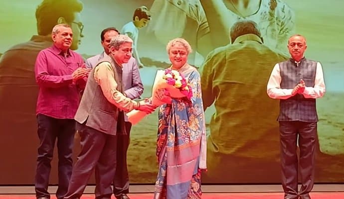 Windows Production’s Has Shown Shastri Birudh Shastri At Parliament