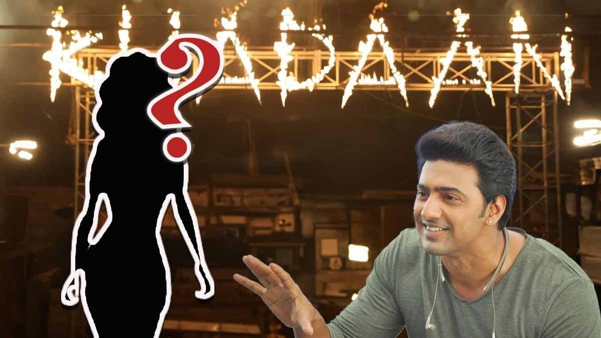 Dev and rukmini maitra danced at their fullest in Khaadan movie succes party ENT