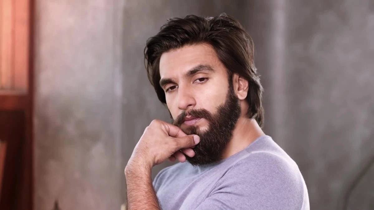 Ranveer Singh and Amit Ravindranath Sharma in early talks for a time travel film with Dinesh Vijan