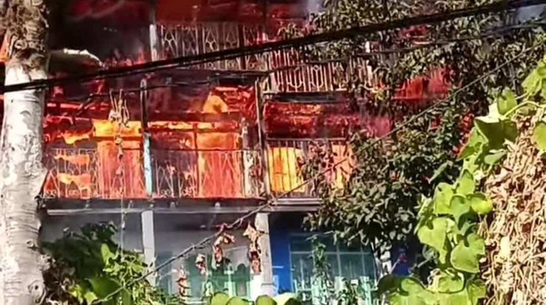 Fire Caught in Kalimpong, Several houses and shop damaged gnr