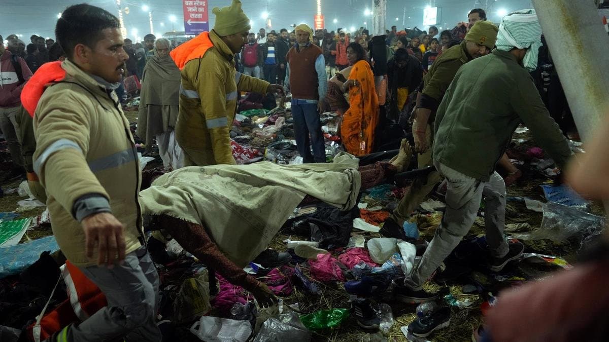 Maha Kumbh 2025, Stampede at Sangam on Mauni Amavasya, several feared dead, Narendra Modi keeping an eye on the situation gnr