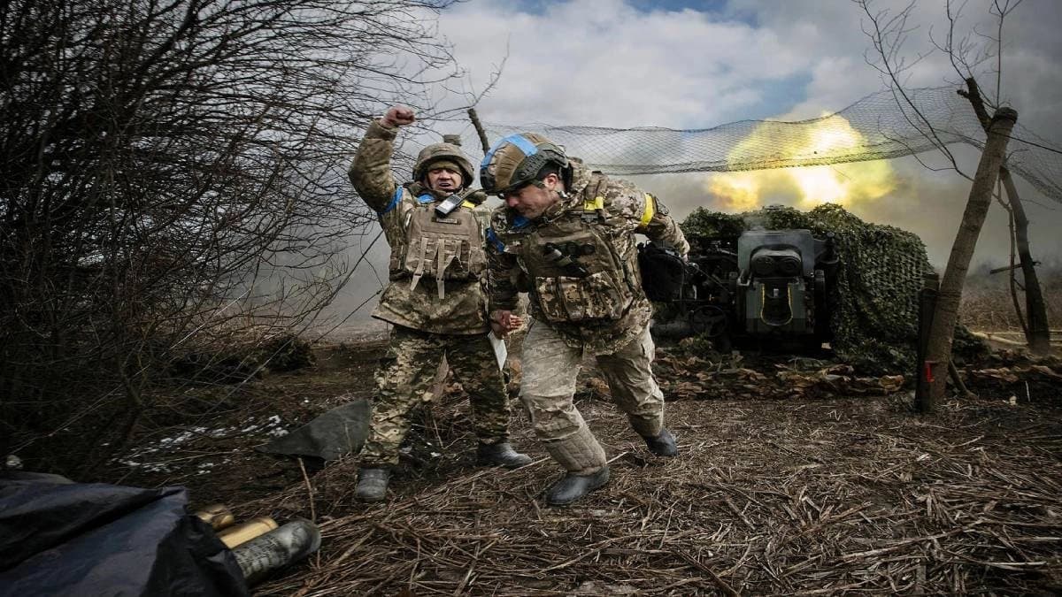 Russia drops drones in ukraine