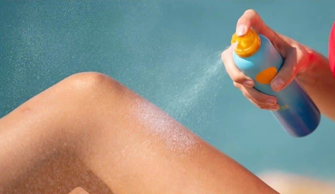 Spray sunscreens are trendy nowadays, are they effective?