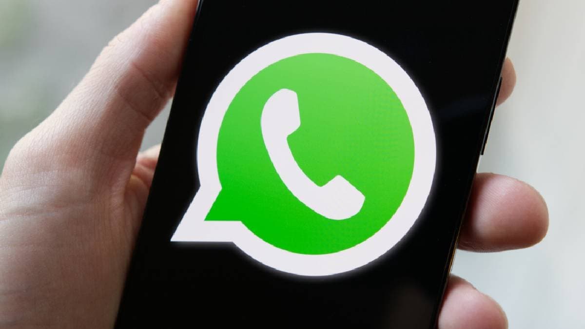 From latest stickers to nye calling effects on whatsapp adds new feature gnr