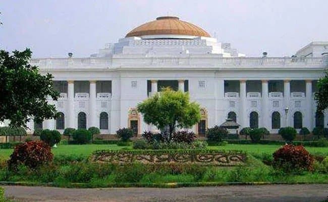 The speaker is strict with the question and answer session in the assembly