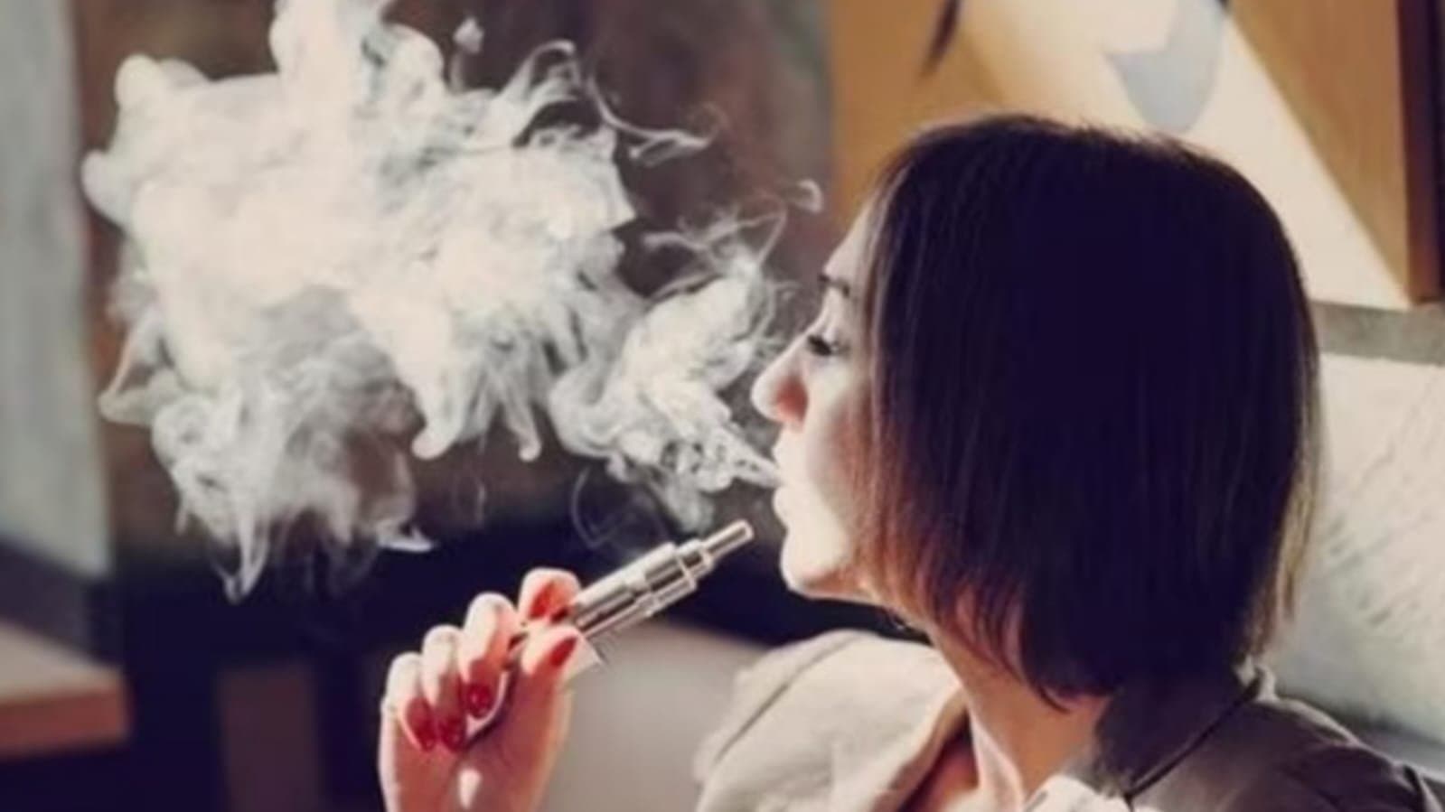 WHO calls for ban on flavoured vapes, 4 ways e-cigarettes can damage our health . 