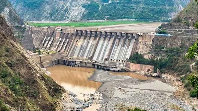 Islamabad Rawalpindi Have Water Left For Just 35 Days As Critical Dam Nears Dead Level Says Report