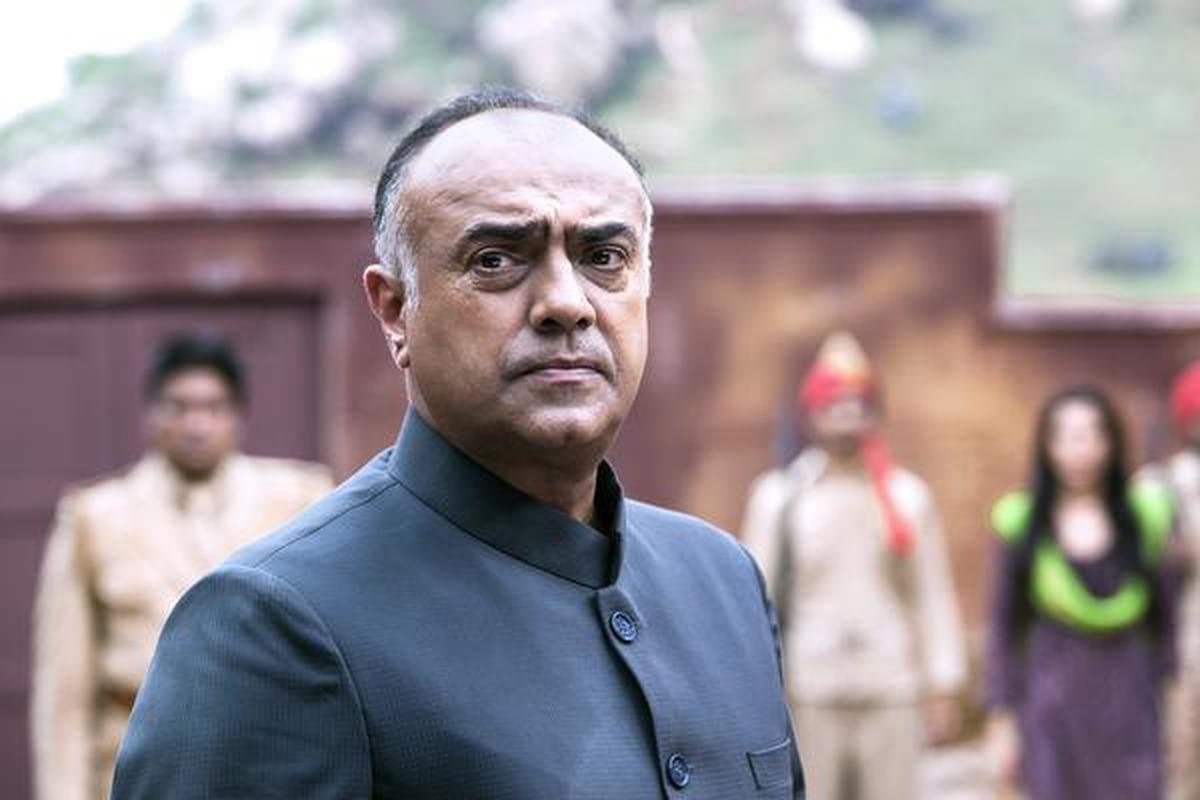 Controversy: কীভাবে 'শোষণ' করা হয় অভিনেতা-অভিনেত্রীদের? বলিউডের দুর্নীতি নিয়ে বিস্ফোরক 'ব্যোমকেশ বক্সী'!