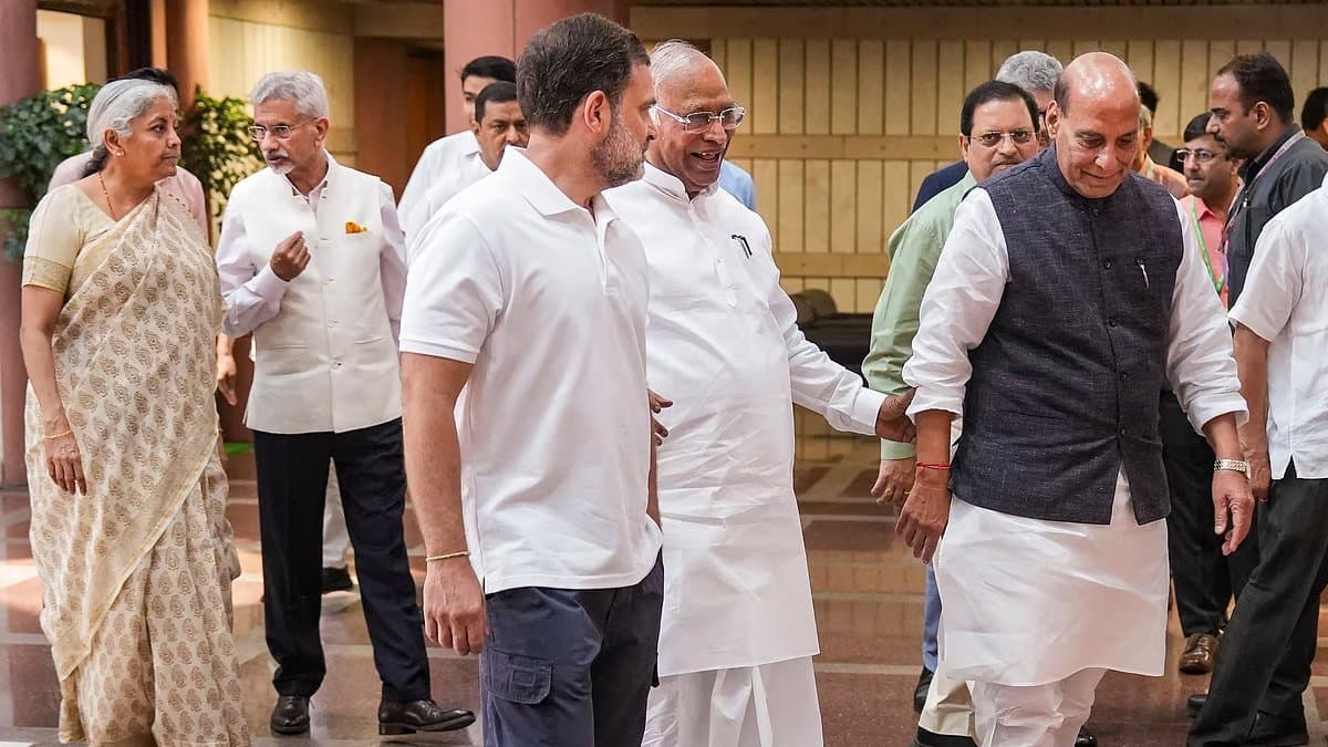 Operation Sindoor: more than 100 militants died said Defence Minister Rajnath Singh in all party meet