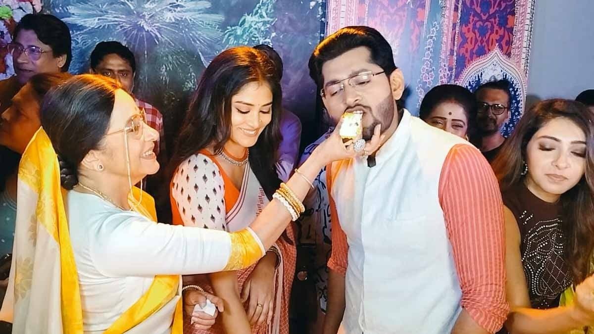 ১০০ পর্বের উদ্‌যাপনের পরই মহাপর্বে জলে ডুবে মৃত্যু সুধা ও তেজের? নেপথ্যে রয়েছে কার হাত?  