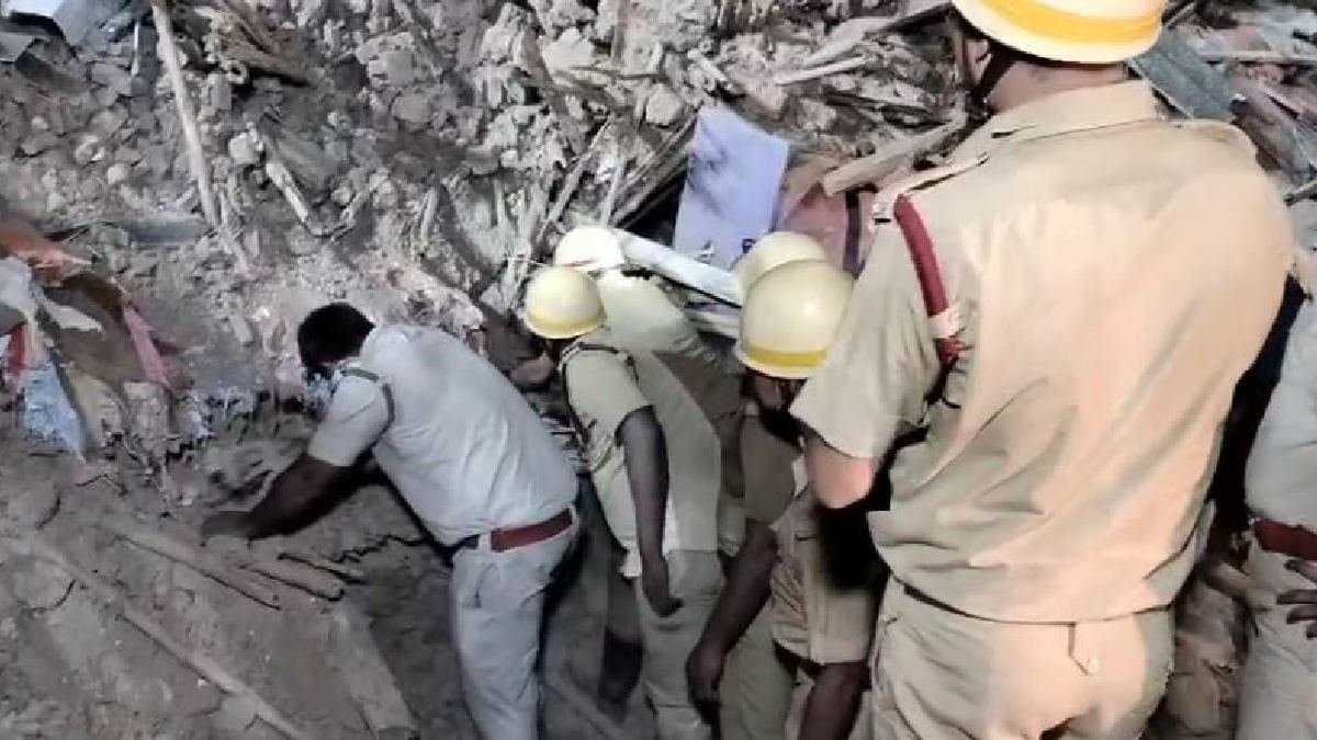 Two dead due to House collapsed in panskura 