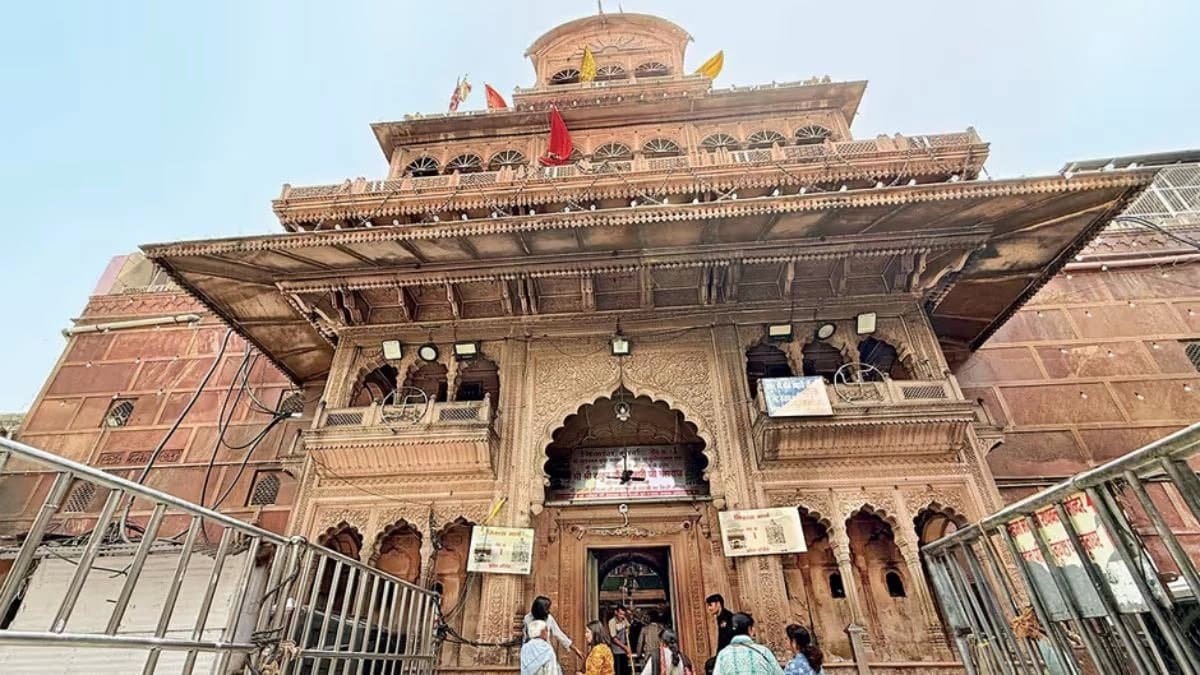 Treasury door of Mathura Banke Bihari temple opened after 54 years what are the findings of SC panel