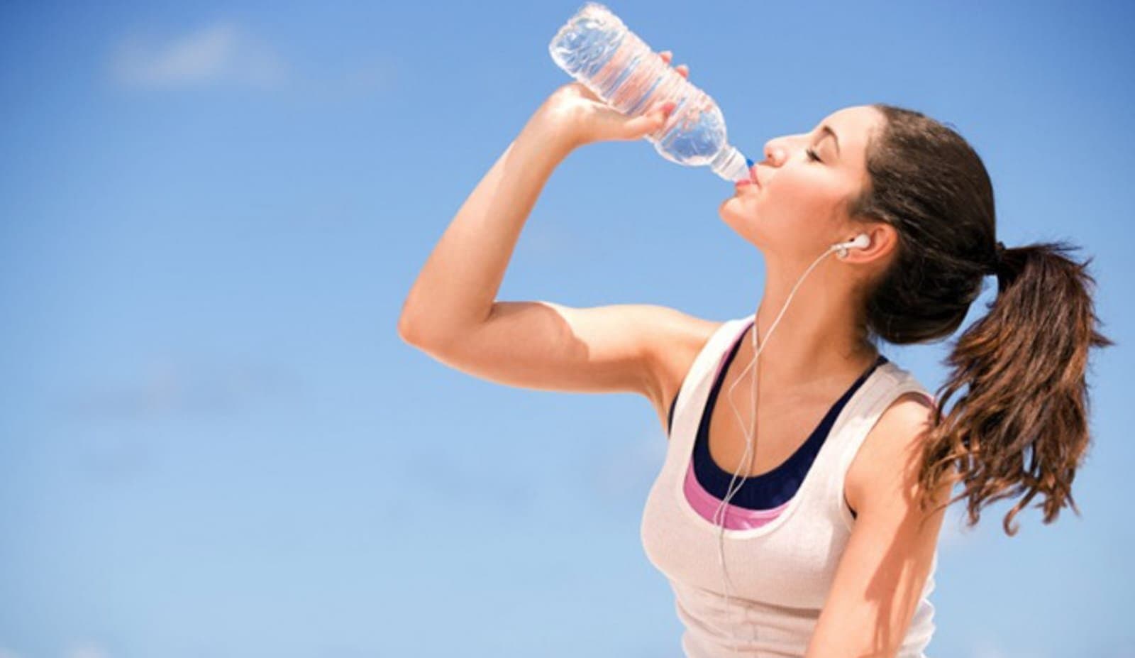 Drinking water before meals may aid weight loss, here’s how