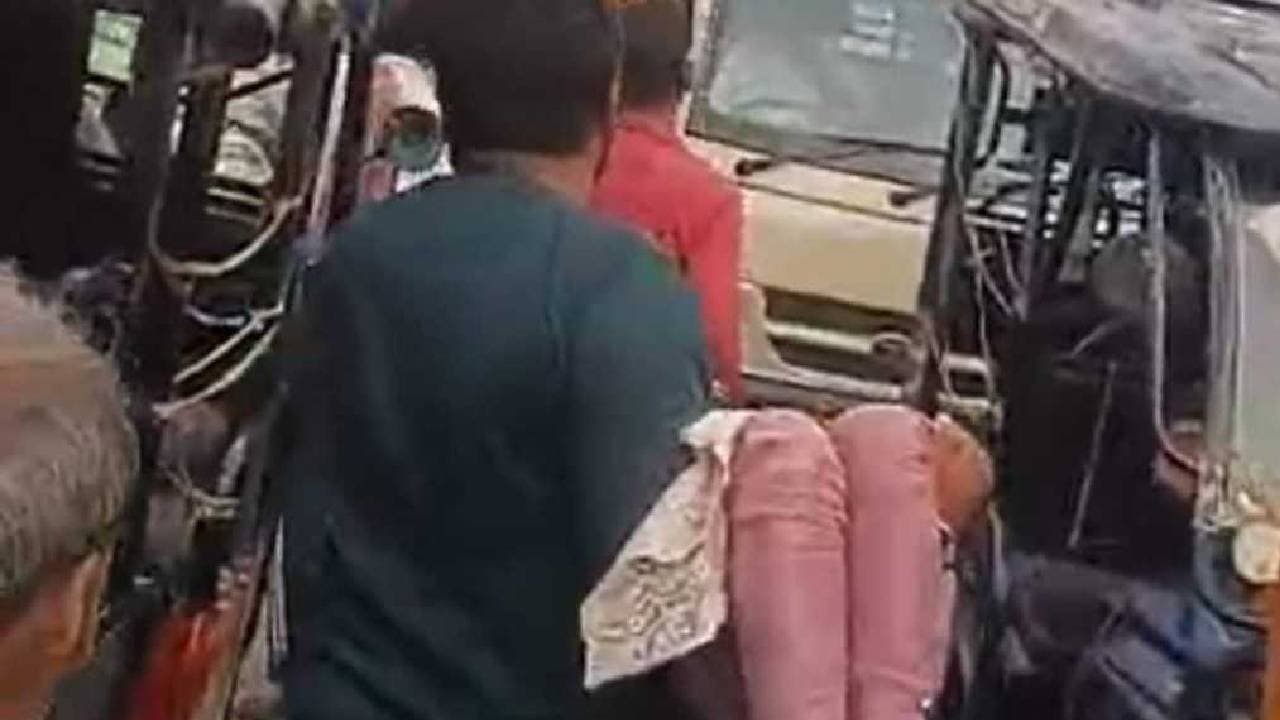 UP Man Carries Daughter In Arms As Ambulance Gets Stuck In Traffic 
