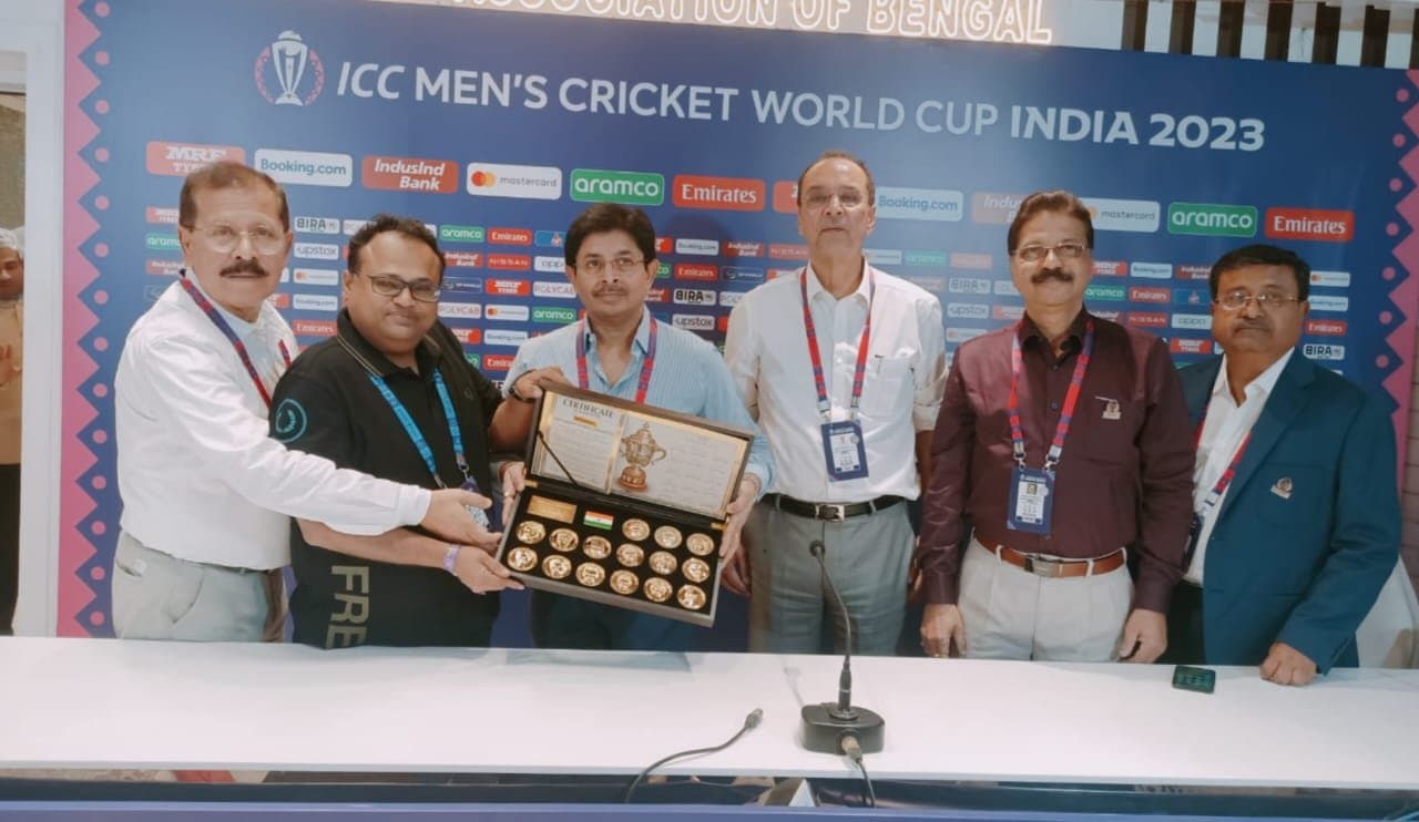 Special medallion for cab president consisting of world cup winning team
