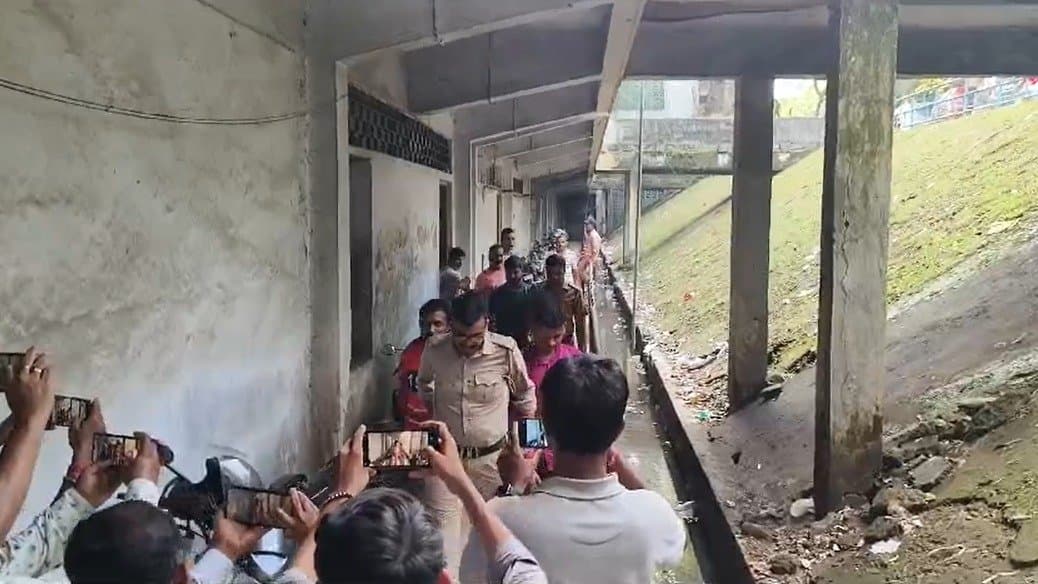 attacked by nvf staff, police injured, 9 arrested gnr 