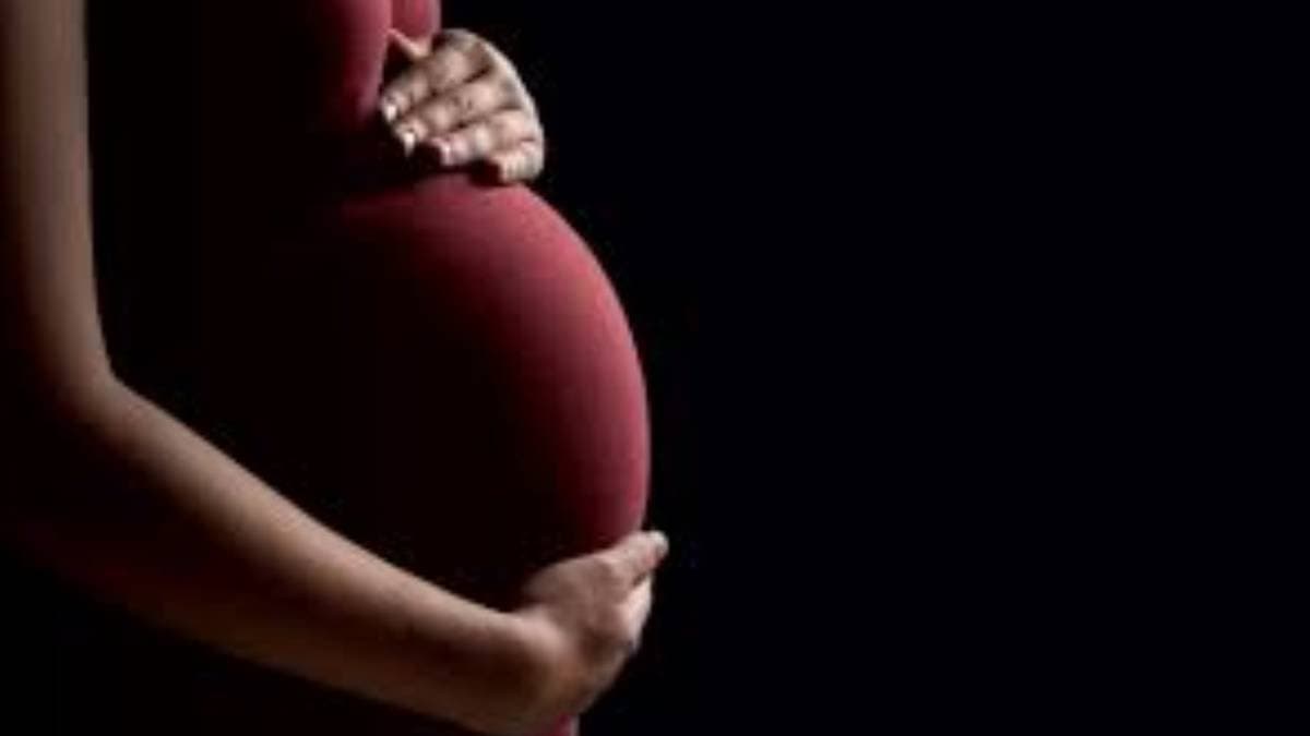 AI makes woman impregnant