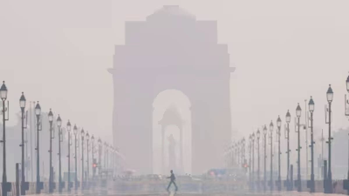 Delhi Blanketed In Haze After First Green Diwali