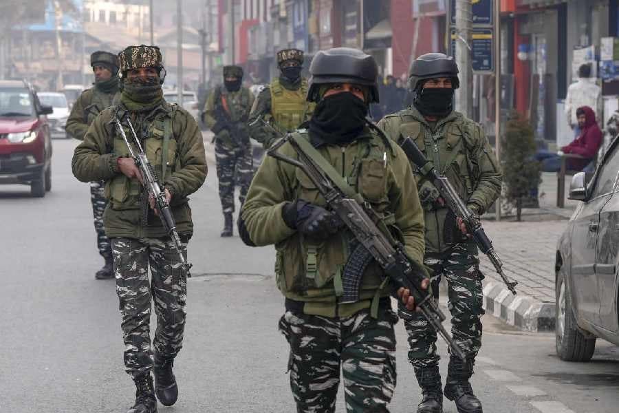 iit indore develops shoes that generate electricity gnr