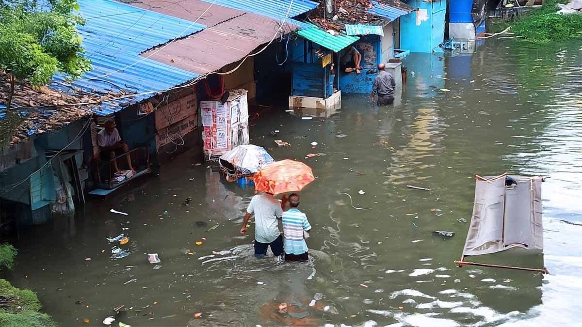 Kolkata Waterlogged After Heavy Rain Huge Loss Days Before Durga Puja 