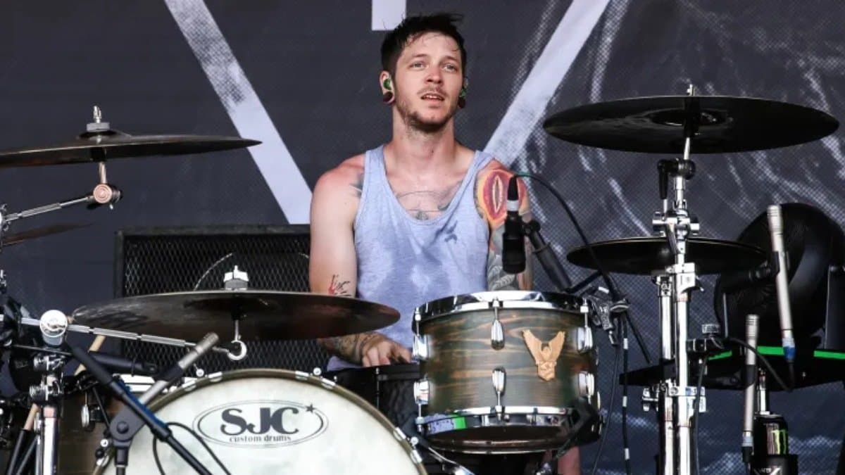After an eerie post famous drummer Daniel Williams died in a plane crash