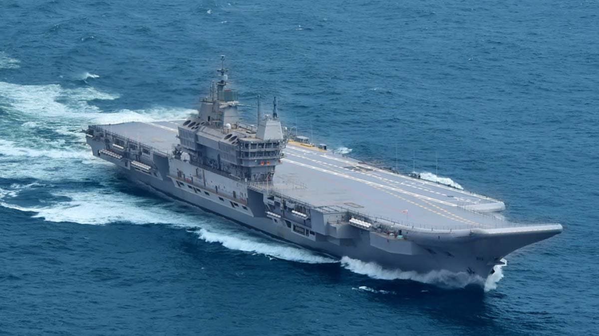 Indian Navy strikes Pakistan Karach with INS Vikrant 