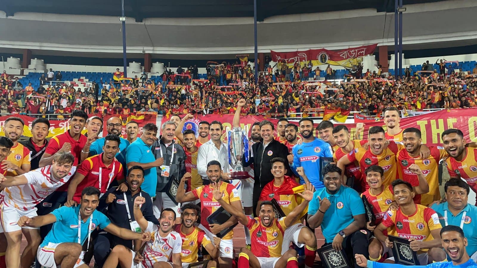 East Bengal coach and players emotional after super Cup win
